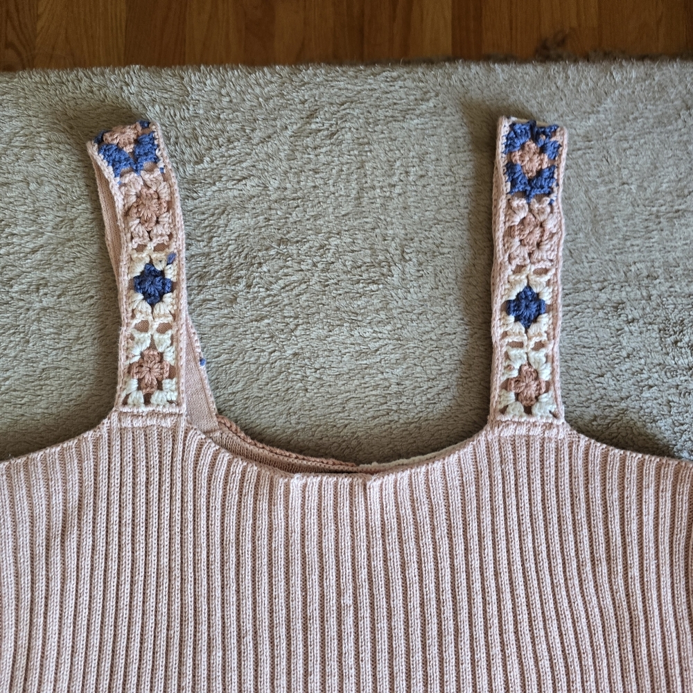 Dex Granny Square Crotched Tank Top Size Medium - Picture 10 of 12